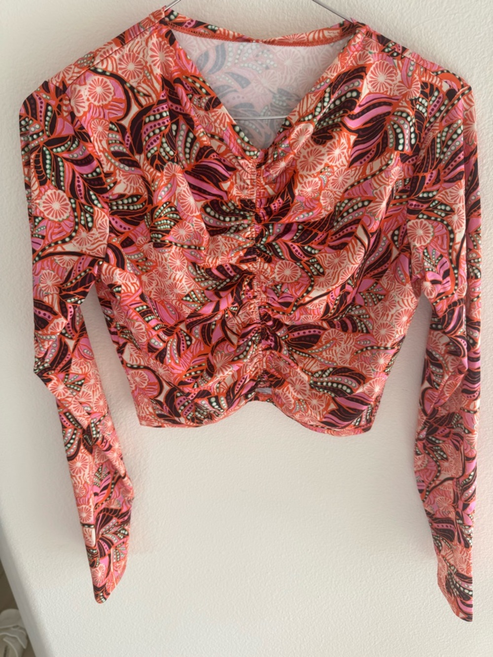 A.L.C. Coral Pink Ruched V-Neck Long Sleeve Crop Top Size M